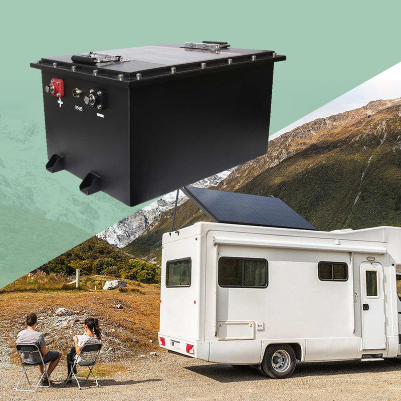 10.24KWh Deep Cycle RV Battery 51.2v 200ah Baterai RV Isi Ulang Untuk Mobil Touring